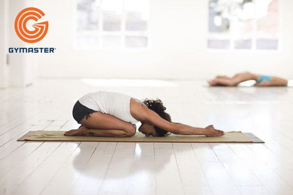 8 tư thế Yoga giúp bạn giải tỏa căng thẳng hiệu quả ( Phần 1) 1