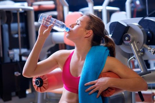 Những dụng cụ, vật dụng cần thiết khi tập gym 2