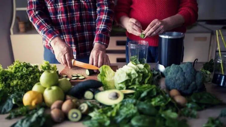 Hướng Dẫn Uống Smoothie Giảm Cân Nhanh 5